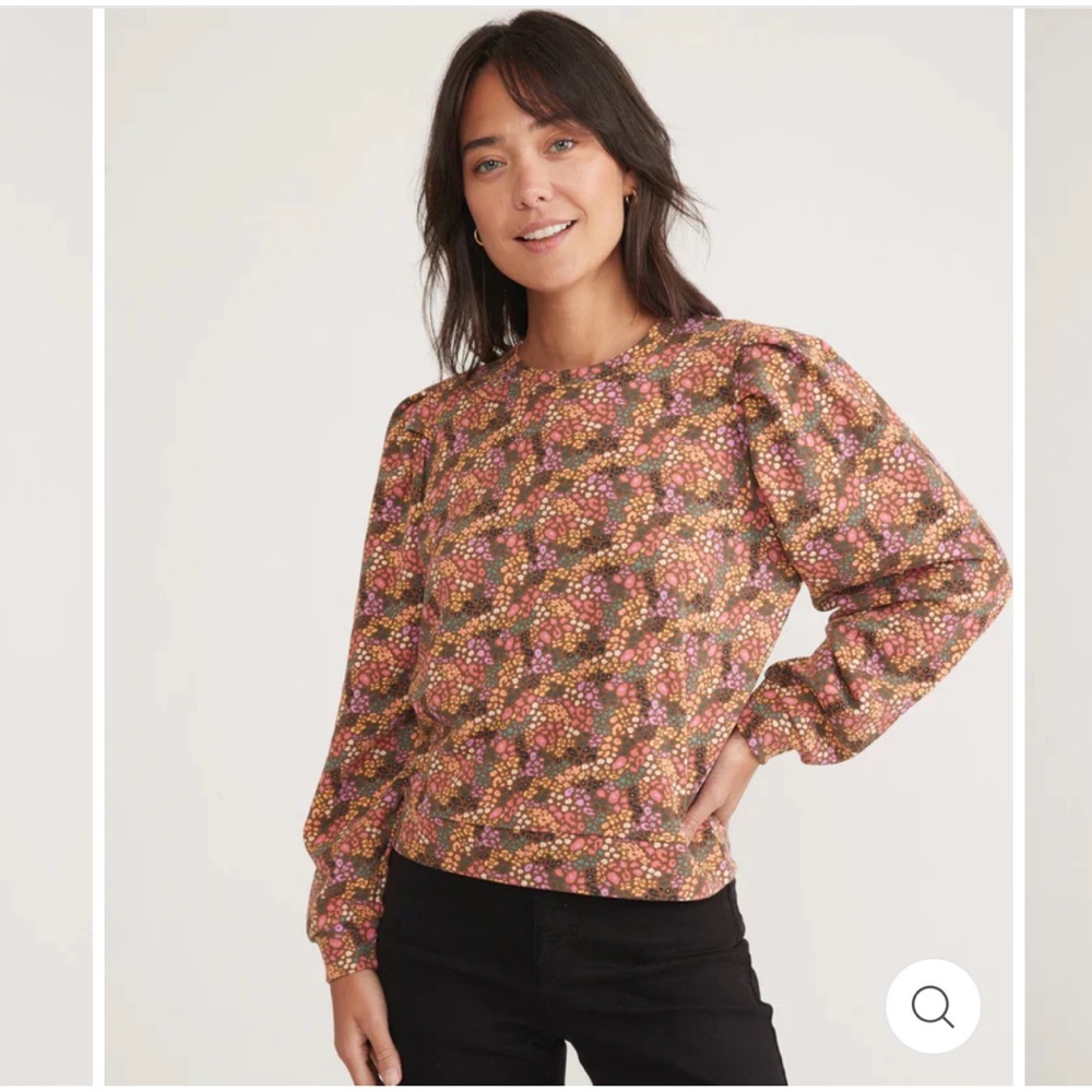 Marine Layer Enya Puff Sleeve Sweatshirt in cheetah ditsy floral / size XL